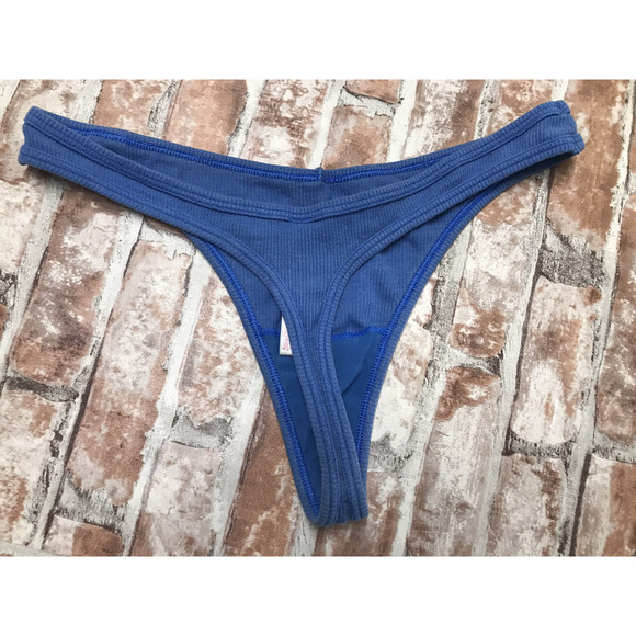 Pink's Victoria's Secret Comfortable and Breathable Thong Ribbed Waist Cotton M - Picture 4 of 6